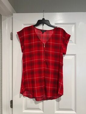 Express Red Plaid Zip-Front Cap Sleeve Blouse